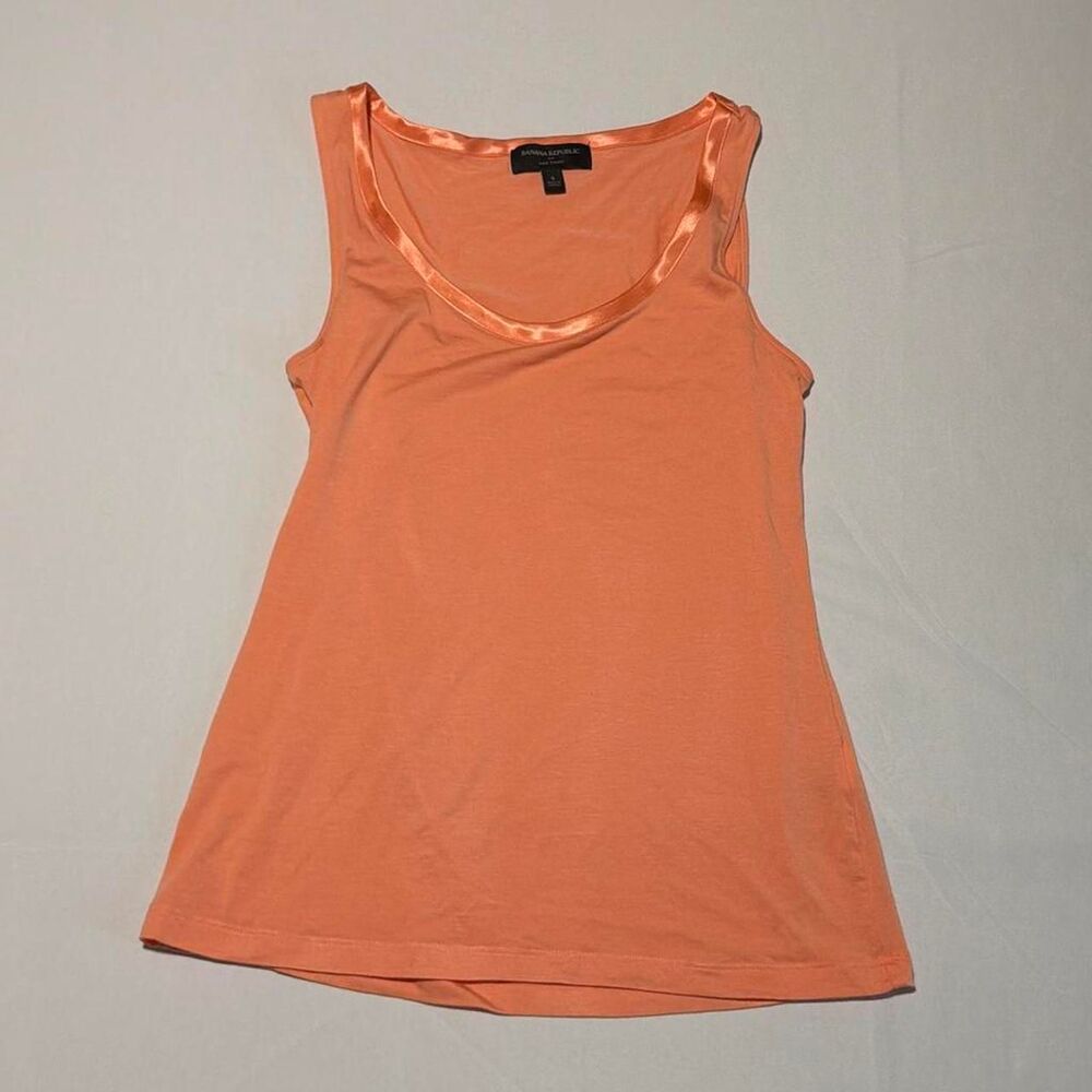 Banana Republic Luxe Touch Tank Top Peach Coral Satin Trim Women's S